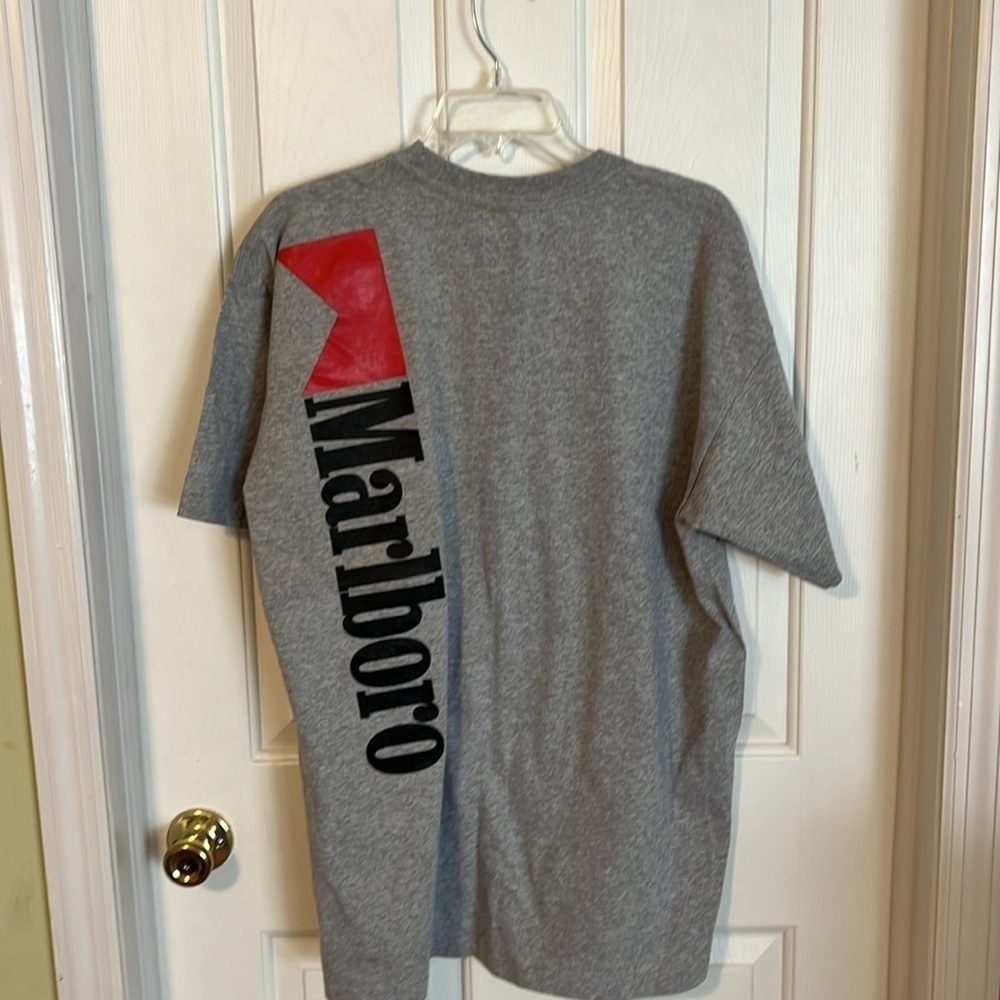 American Born vintage Marlboro advertisement t-shirt. Size XL. Good condition